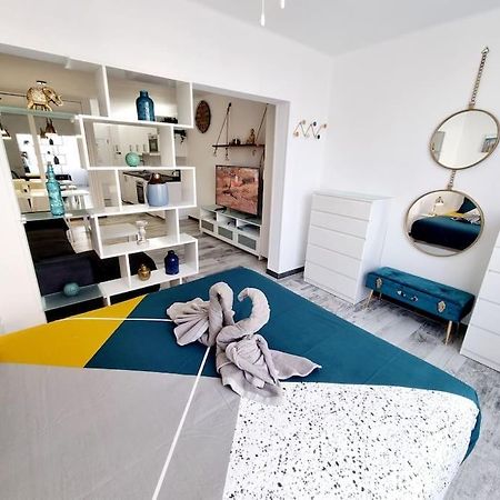 קוסטה טגוויסה Apartamento Smeraldo 11 Playa Roca מראה חיצוני תמונה