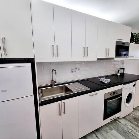 קוסטה טגוויסה Apartamento Smeraldo 11 Playa Roca מראה חיצוני תמונה