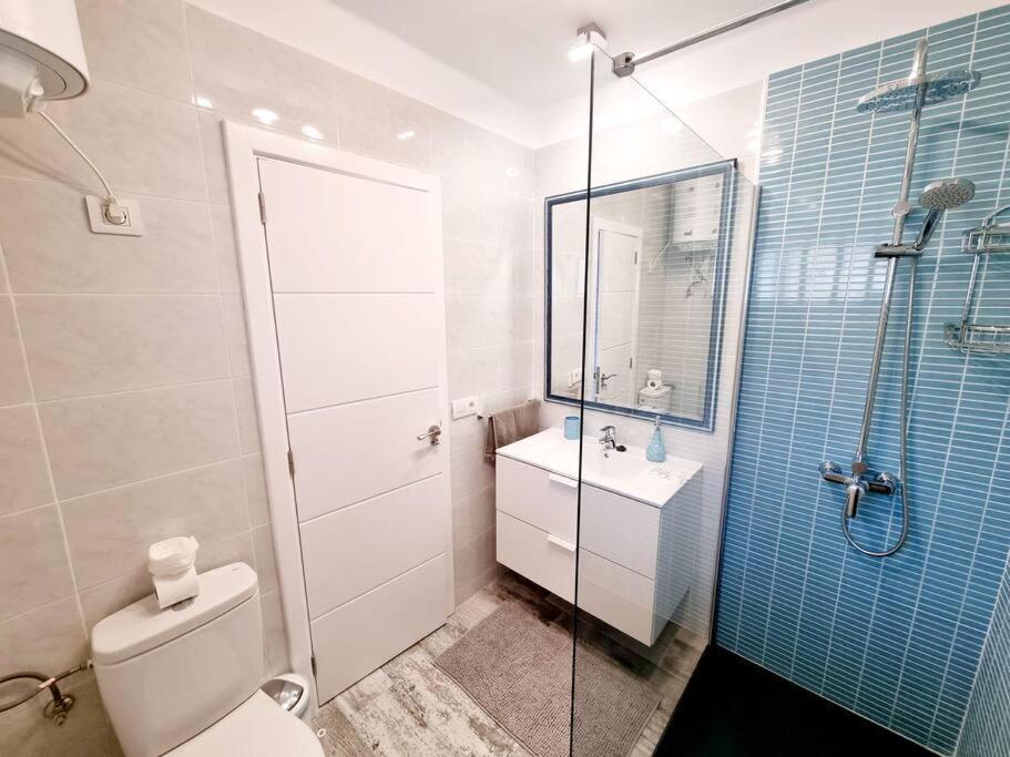 קוסטה טגוויסה Apartamento Smeraldo 11 Playa Roca מראה חיצוני תמונה