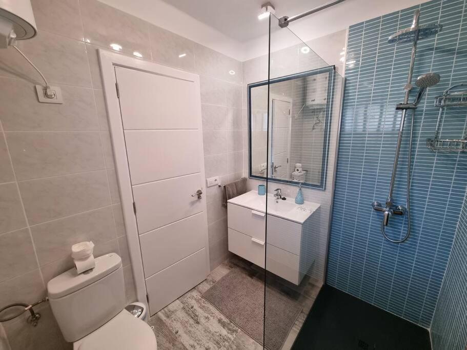 קוסטה טגוויסה Apartamento Smeraldo 11 Playa Roca מראה חיצוני תמונה